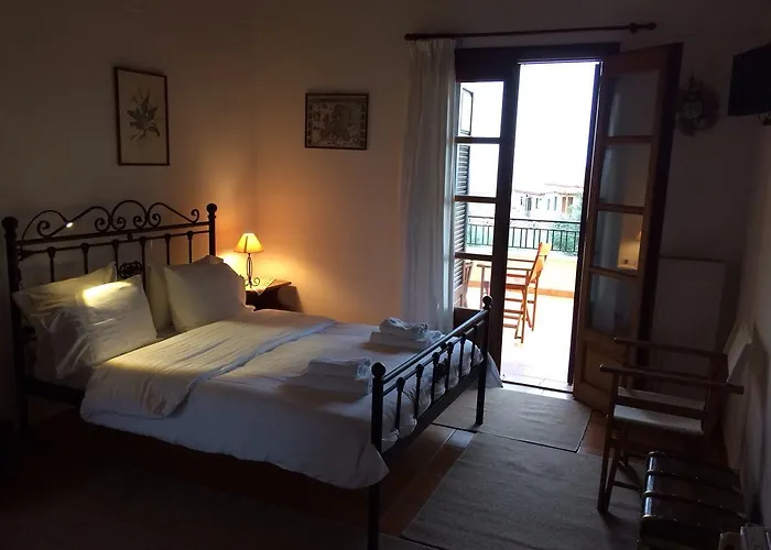 Alexandraki Rooms